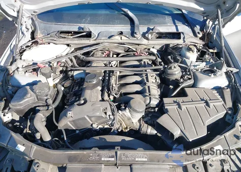 2012 BMW 328I из США, поврежденный, VIN WBAKE5C53CJ106484